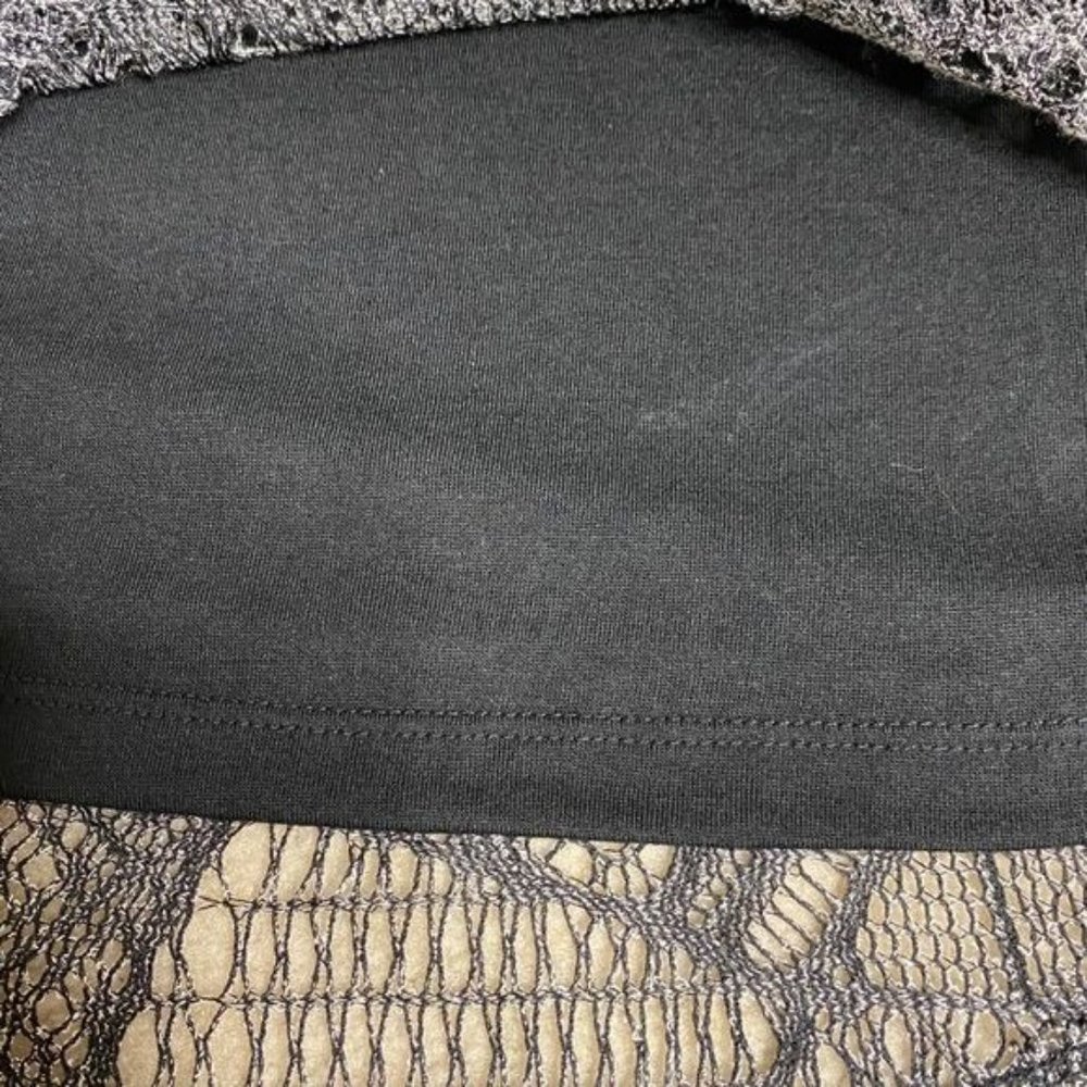 Maria Gabrielle Lace Lined Top - Picture 3 of 5